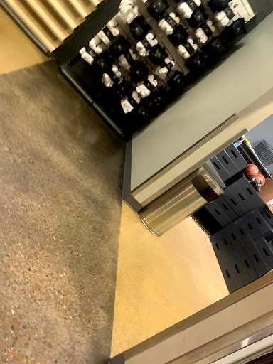 Clothing Store «Nike Factory Store», reviews and photos, 301 Tanger Dr #101, Terrell, TX 75160, USA