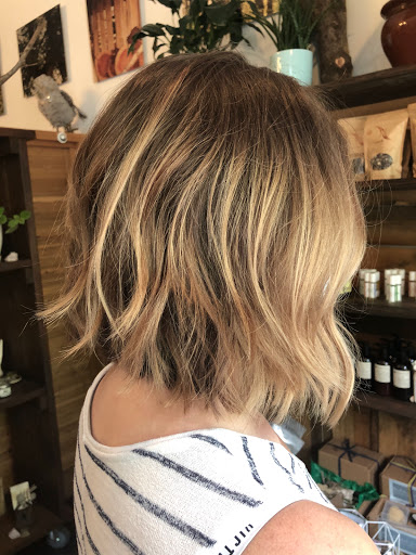 Beauty Salon «LiveEdge Salon & Local Artistry», reviews and photos, 613 Railroad Ave, Oregon City, OR 97045, USA