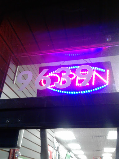 Video Game Store «GameStop», reviews and photos, 9639 N Milwaukee Ave, Niles, IL 60714, USA