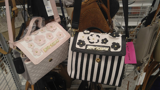 Clothing Store «Ross Dress for Less», reviews and photos, 1950 N Dixie Hwy, Elizabethtown, KY 42701, USA