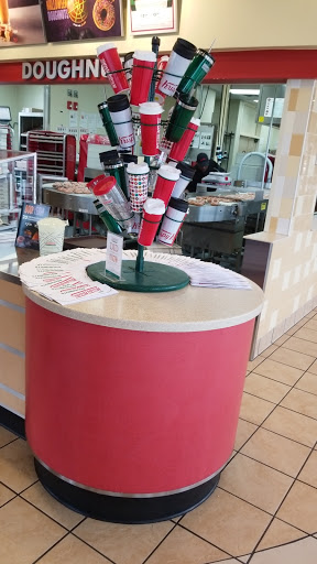 Bakery «Krispy Kreme Doughnuts», reviews and photos, 969 N Wesleyan Blvd, Rocky Mount, NC 27801, USA