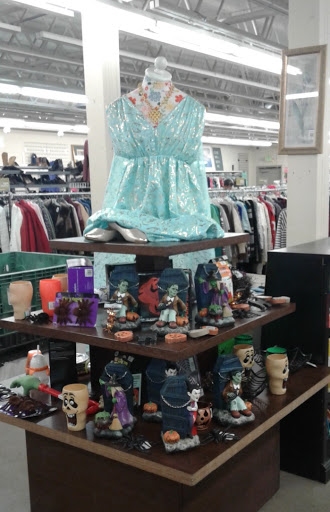 Thrift Store «Idaho Youth Ranch Thrift Store», reviews and photos, 2804 Cleveland Blvd, Caldwell, ID 83605, USA