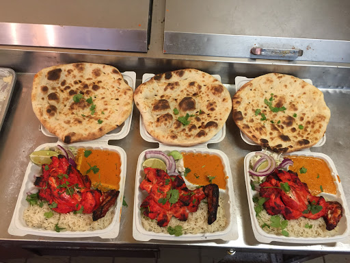 Naan 'N' Curry