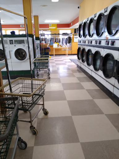 Laundromat «Emerald City Laundry Co», reviews and photos, 1210 G St, Arcata, CA 95521, USA