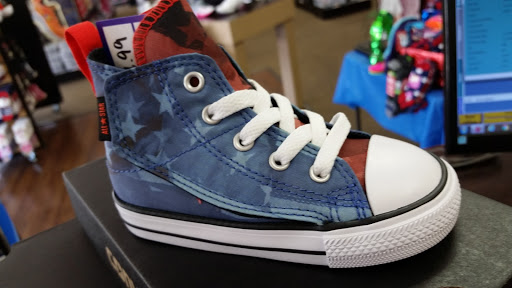 Shoe Store «Shoe Sensation», reviews and photos, 3637 N Newton St, Jasper, IN 47546, USA