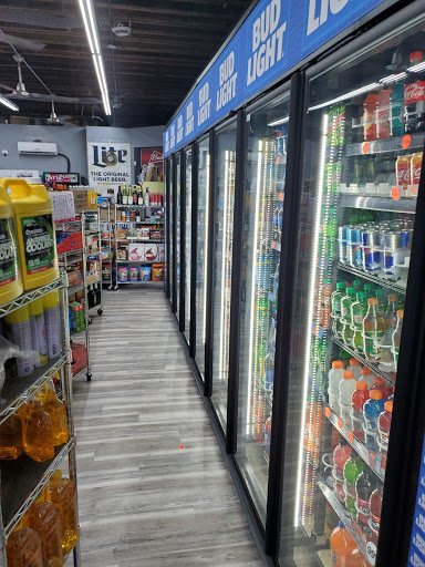 Liquor Store «Pasadena Liquor Store», reviews and photos, 13821 Woodward Ave, Highland Park, MI 48203, USA