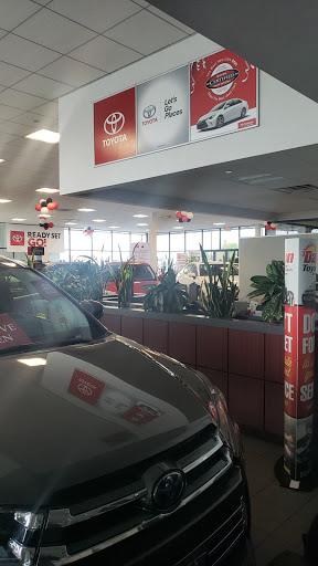 Toyota Dealer «Dayton Toyota», reviews and photos, 2291 US-130, Dayton, NJ 08810, USA