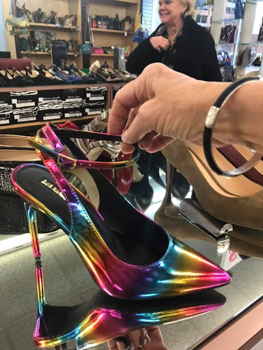 Shoe Store «Pix Shoes of Louisville», reviews and photos, 201 S Preston St, Louisville, KY 40202, USA