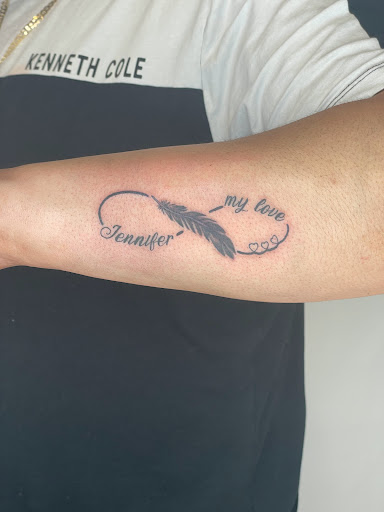 Explore dexter tattoo ideas, creative tattoo ideas in Amsterdam, available at Spoken Hand Tattoo