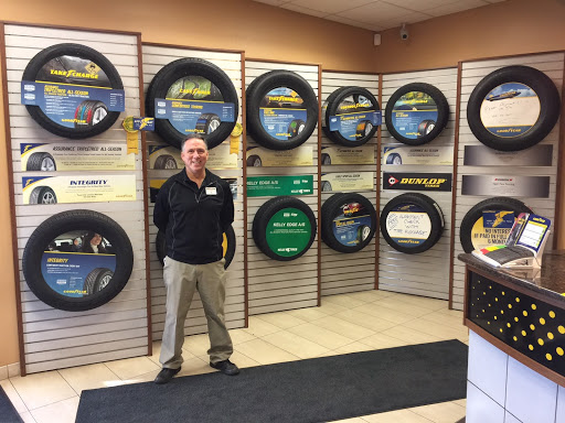 Tire Shop «Youngstedts Chanhassen Tire & Auto Service», reviews and photos, 50 Lake Dr E, Chanhassen, MN 55317, USA