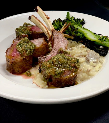 Bar & Grill «Shorebreak Lodge», reviews and photos, 10 Wilmington Ave, Rehoboth Beach, DE 19971, USA