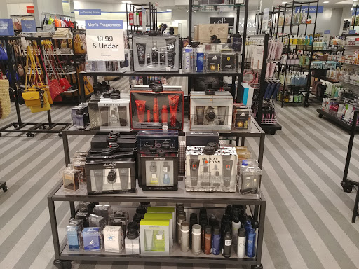 Shopping Mall «The Gardens Mall», reviews and photos, 3101 PGA Boulevard, Palm Beach Gardens, FL 33410, USA