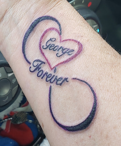 Tattoo Shop «LocoMotive Tattoo Studio», reviews and photos, 3850 E Gulf to Lake Hwy #6, Inverness, FL 34453, USA