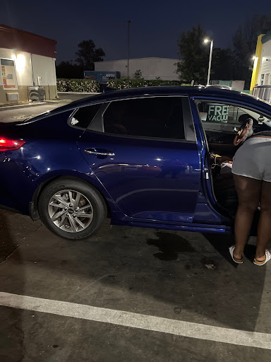 Car Wash «Quick Quack Car Wash - West Sacramento», reviews and photos, 645 Harbor Blvd, West Sacramento, CA 95691, USA