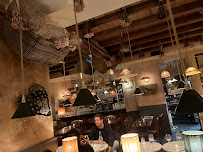 Atmosphère du Restaurant Maison Sauvage Victor Hugo à Paris - n°10