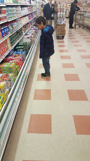 Grocery Store «Market Basket», reviews and photos, 399 John Fitch Hwy, Fitchburg, MA 01420, USA
