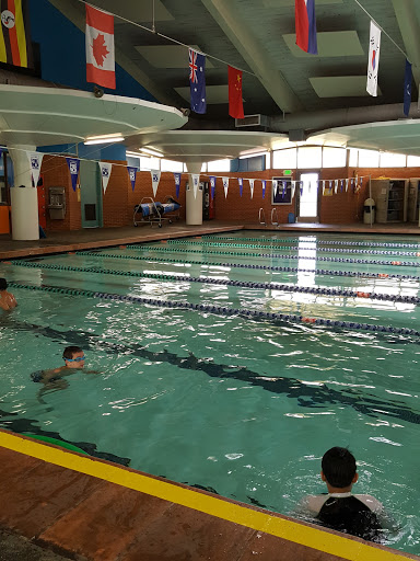 Public Swimming Pool «Evergreen Community Aquatic Center», reviews and photos, 606 SW 116th St, Seattle, WA 98146, USA