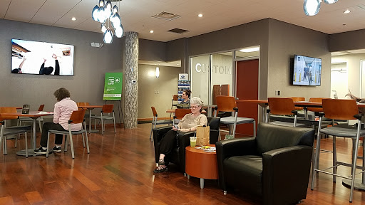 Subaru Dealer «Austin Subaru», reviews and photos, 8100 Burnet Rd, Austin, TX 78757, USA