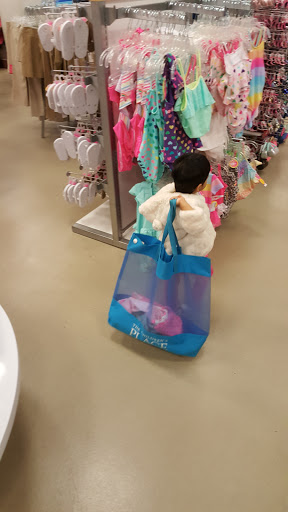 Shopping Mall «Johnson Creek Premium Outlets», reviews and photos, 575 Linmar Ln, Johnson Creek, WI 53038, USA