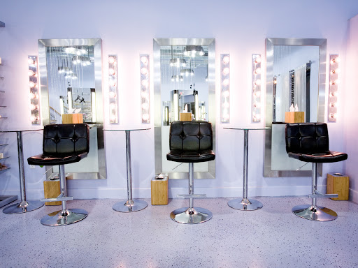 Hair Salon «ROCA Salon & Spa», reviews and photos, 1300 W 39th St, Kansas City, MO 64111, USA