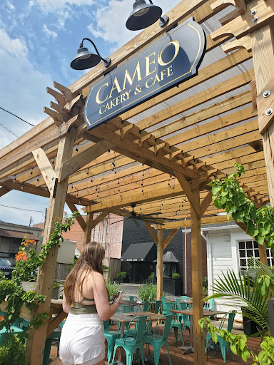 Cameo Cakery And Cafe
