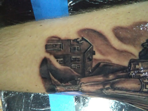 Tattoo Shop «Texas Made Tattoo Parlor», reviews and photos, 6440 W 43rd St, Houston, TX 77092, USA