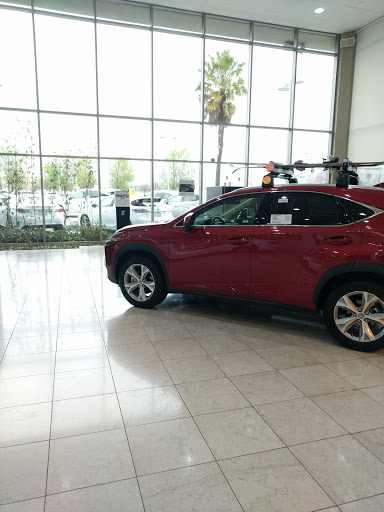 Lexus Dealer «Magnussen Lexus of Fremont», reviews and photos, 5600 Cushing Pkwy, Fremont, CA 94538, USA