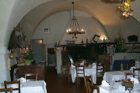 Atmosphère du Restaurant Le Fer à Cheval à Gémenos - n°10