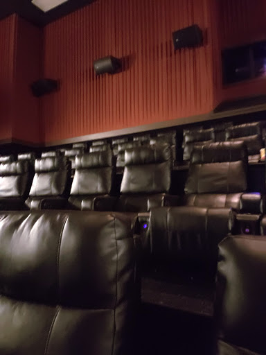 Movie Theater «Cinemark Mall St. Matthews and XD», reviews and photos, 5000 Shelbyville Rd D210, Louisville, KY 40207, USA
