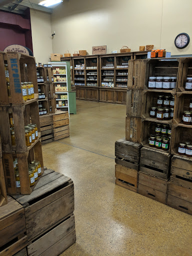 Gourmet Grocery Store «Blue Goose Fruit Market & Bakery», reviews and photos, 557 E Main St, Hancock, MD 21750, USA