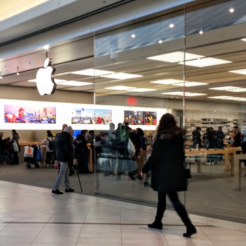 Apple Markville Shopping Centre