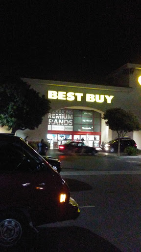 Electronics Store «Best Buy», reviews and photos, 390 N Moorpark Rd, Thousand Oaks, CA 91360, USA