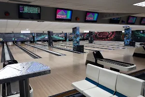Saturn Bowling Center image