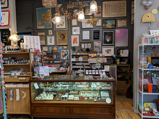 Gift Shop «Foursided», reviews and photos, 2958 N Clark St, Chicago, IL 60657, USA