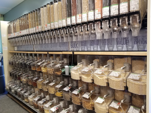 Grocery Store «Whole Foods Market», reviews and photos, 239 N Crescent Dr, Beverly Hills, CA 90210, USA