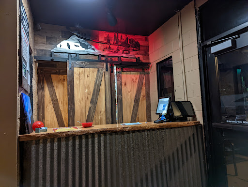 Movie Theater «Northern Lights Theatre Pub», reviews and photos, 3893 Commercial St SE, Salem, OR 97302, USA