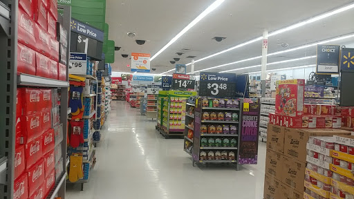 Discount Store «Walmart», reviews and photos, 201 Walton Rd, Harlan, KY 40831, USA