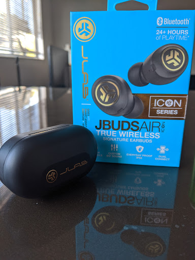 Electronics Store «Best Buy», reviews and photos, 3700 Mandela Pkwy, Oakland, CA 94608, USA