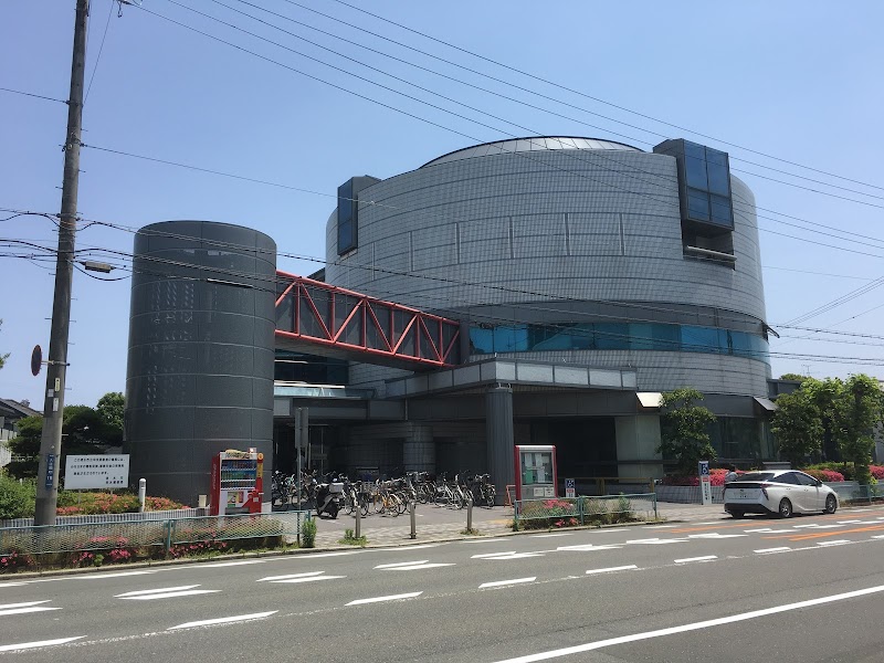静岡市立清水中央図書館