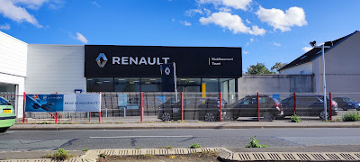Renault at FAURE SAS à Bonneuil-sur-Marne