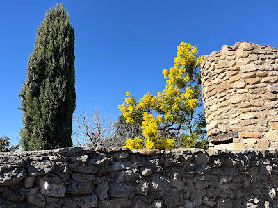 Etablissement "La Pousterle" à Nyons