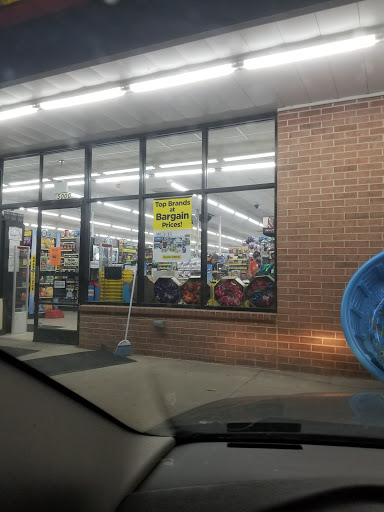 Discount Store «Dollar General», reviews and photos, 5000 Chandler Ct, Marion, IA 52302, USA