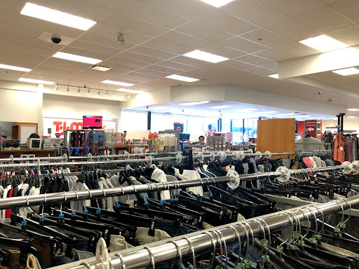 Department Store «T.J. Maxx», reviews and photos, 200 S Main St, West Lebanon, NH 03784, USA