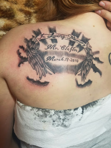 Tattoo Shop «Assassins Tattoo Shop», reviews and photos, 405 Reed Ave, Kalamazoo, MI 49001, USA