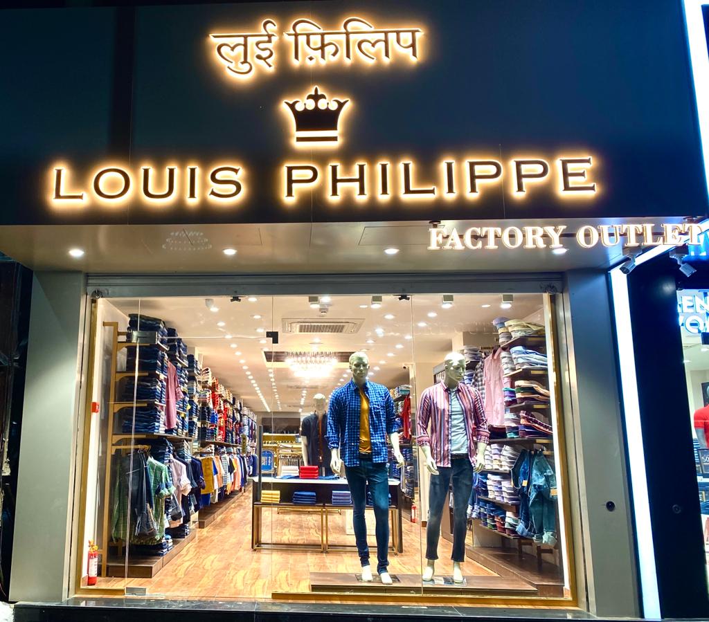 louis philippe showroom near me