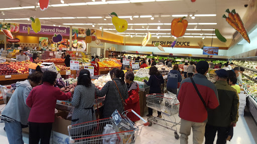 Korean Grocery Store «H Mart», reviews and photos, 1295 E Ogden Ave, Naperville, IL 60563, USA