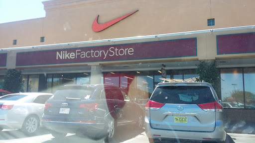 Clothing Store «Nike Factory Store», reviews and photos, 10746 Emerald Coast Pkwy #159, Destin, FL 32550, USA