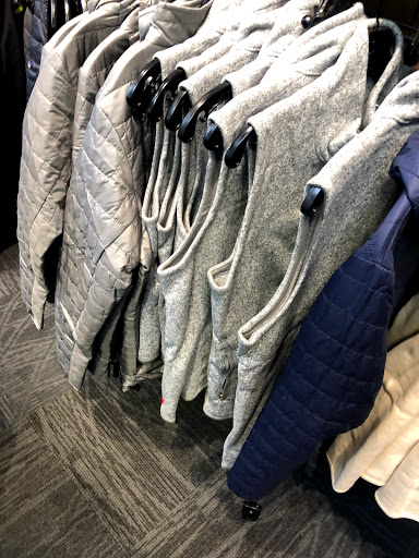 Camping Store «REI», reviews and photos, 3000 184th St SW #952, Lynnwood, WA 98037, USA