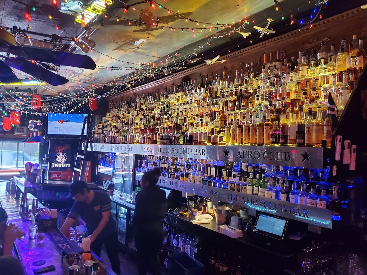 Aero Club Bar