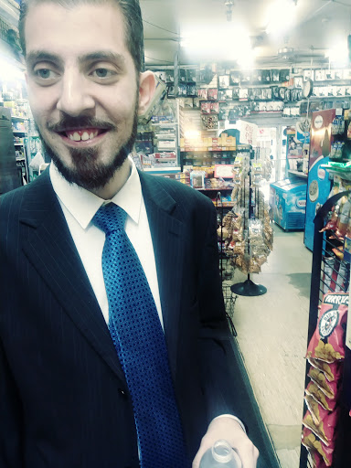 Grocery Store «Dixie Court Food Market», reviews and photos, 106 NW 11th Ave, Fort Lauderdale, FL 33311, USA